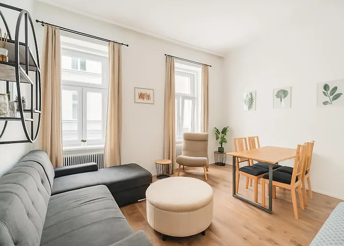 Stylish Near Westbahnhof Apartment
