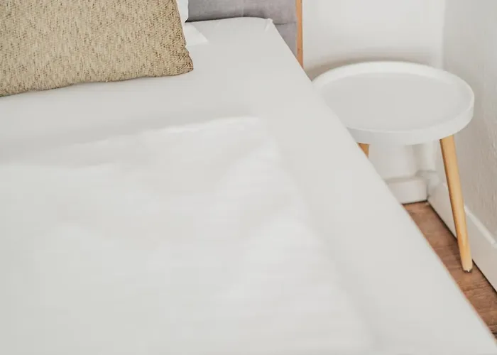 Stylish Near Westbahnhof Apartment Vienna